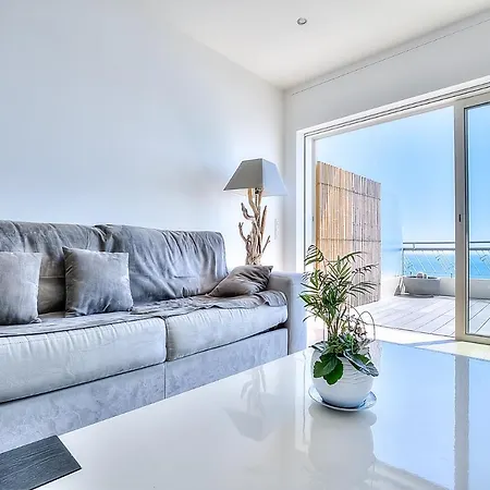 Апартаменты Le Florentina, Dernier Etage Avec Terrasse, Vue Sur La Baie Des Anges *