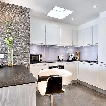 Apartamento Le Florentina, Dernier Etage Avec Terrasse, Vue Sur La Baie Des Anges
